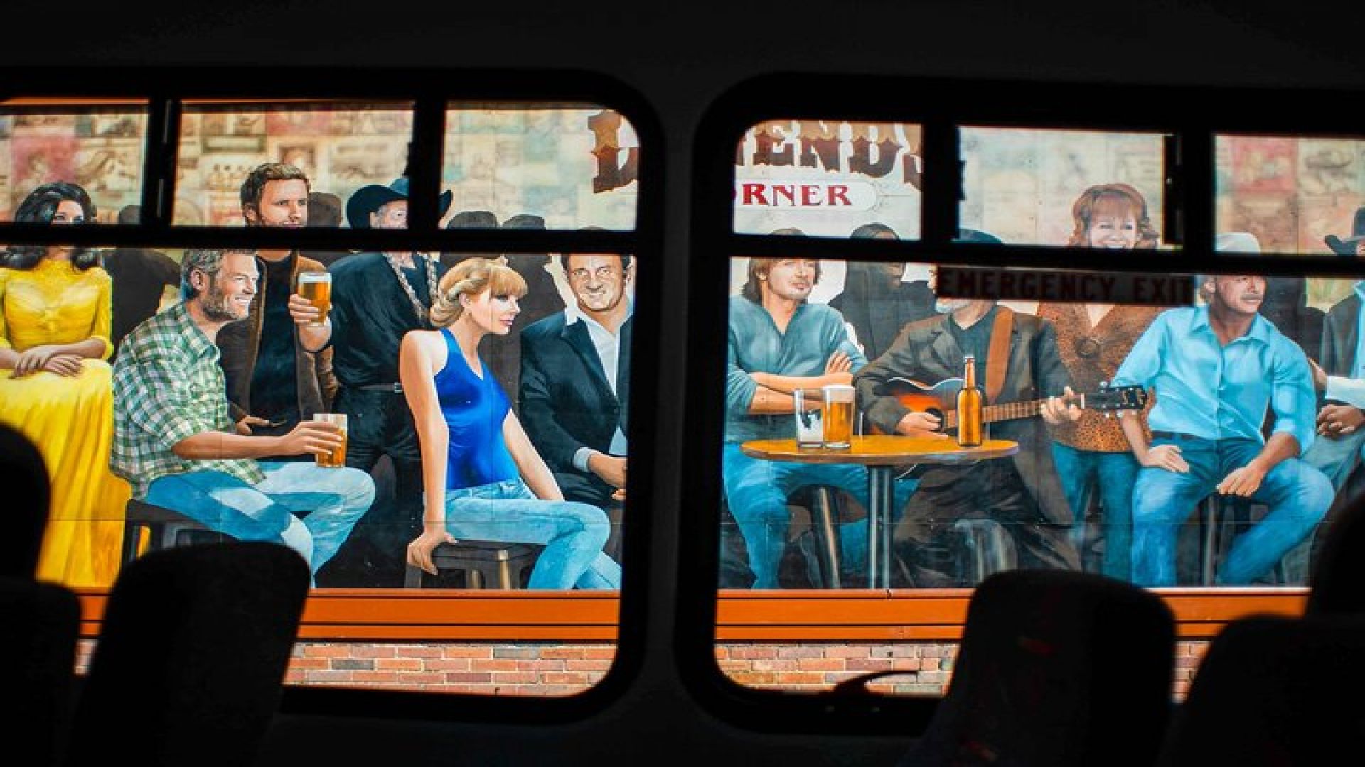 Night Time Trolley Tour of Nashville with Photo Stops