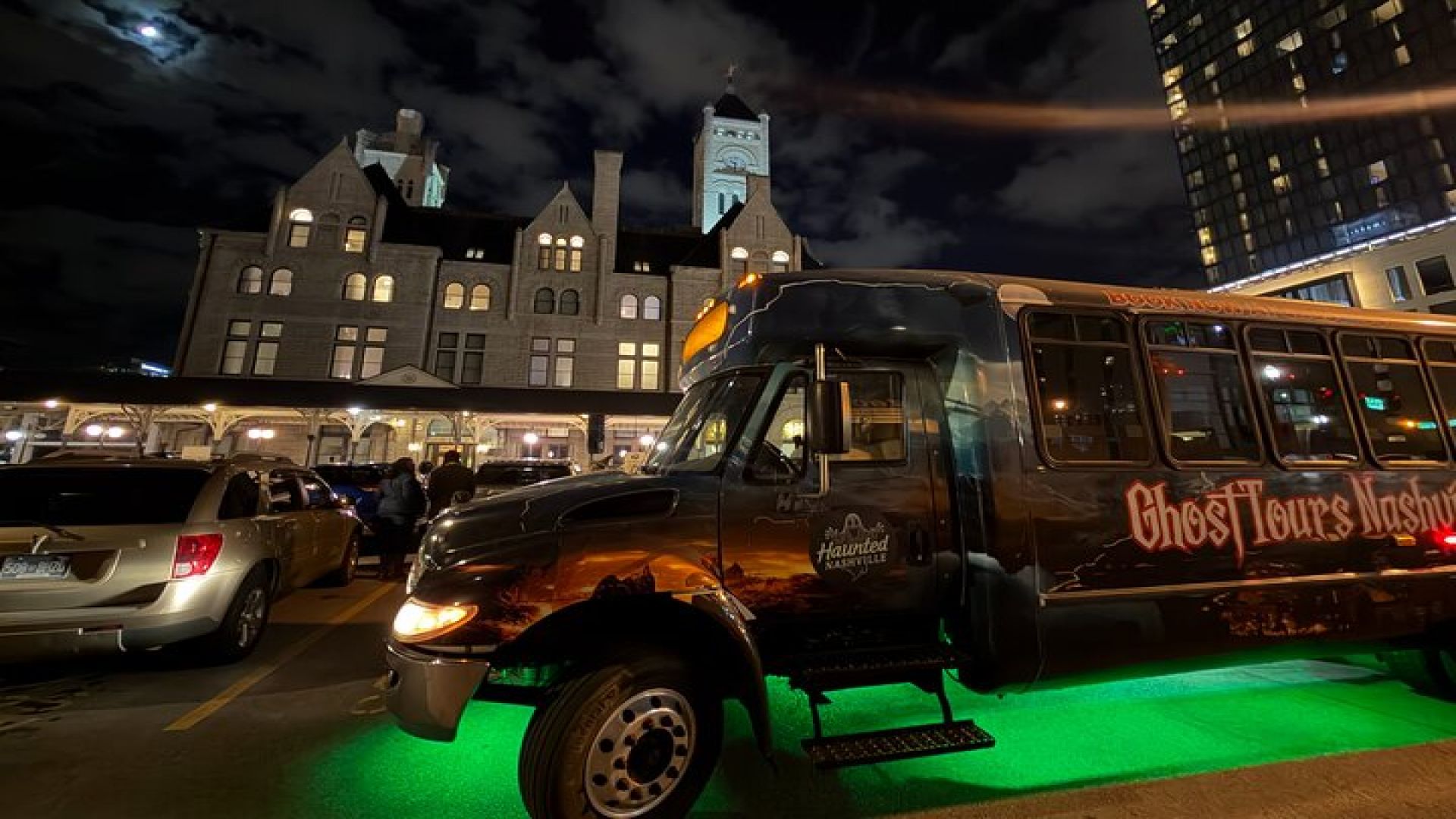 Haunted Nashville\'s Murder & True Crime VIP Ghost Bus Tour