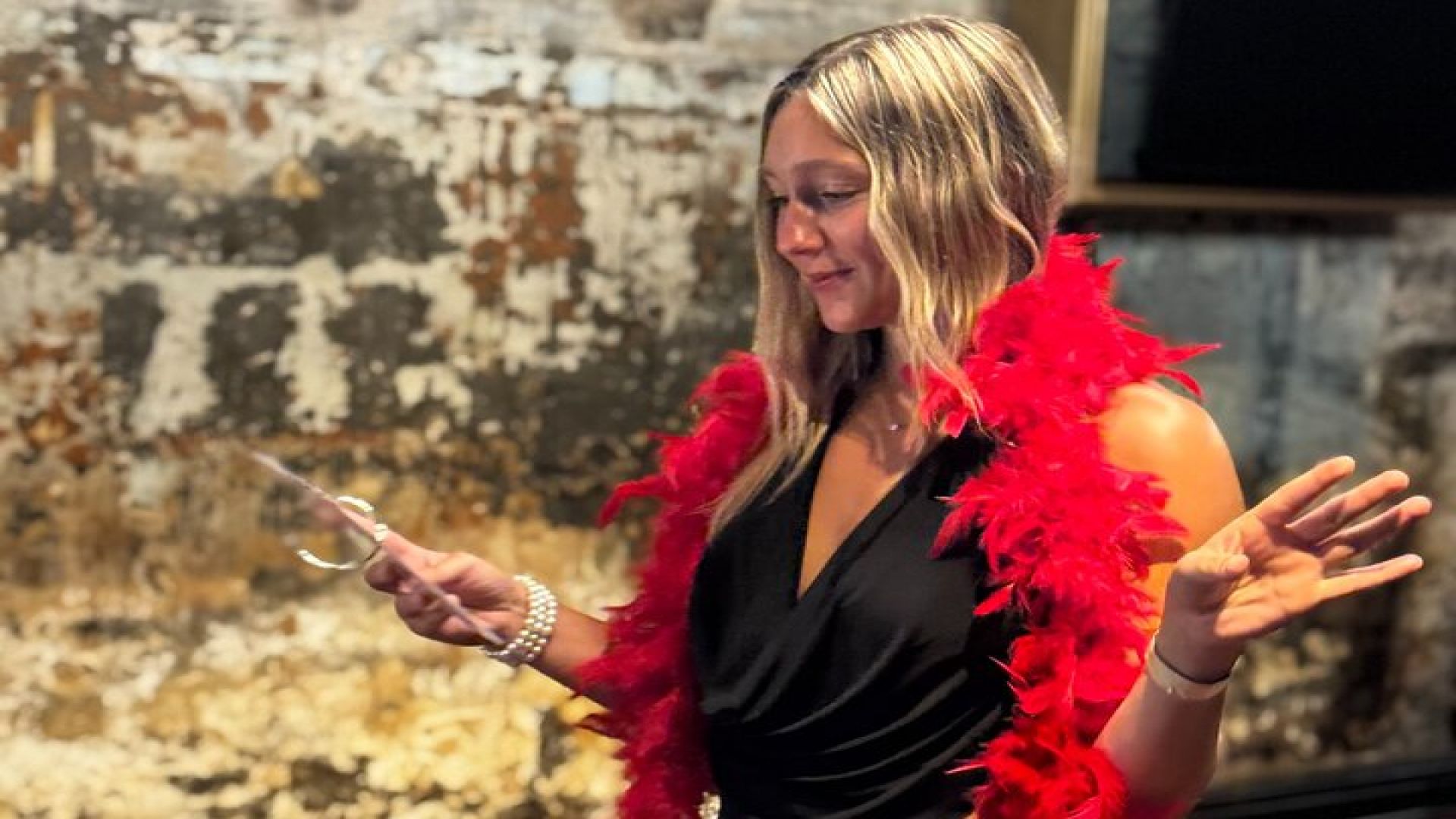 Nashville Murder Mystery Interactive Party Game & Pub Crawl 