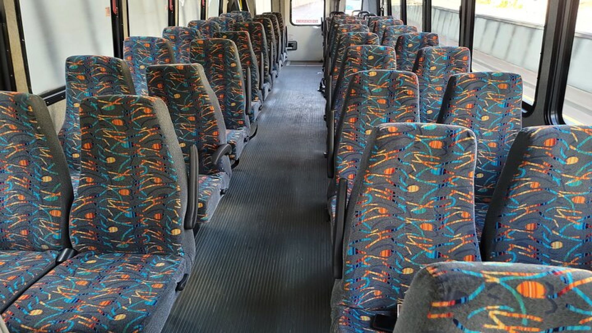 Explore Nashville by Bus with Ryman & Country Music Hall of Fame Upgrade Option