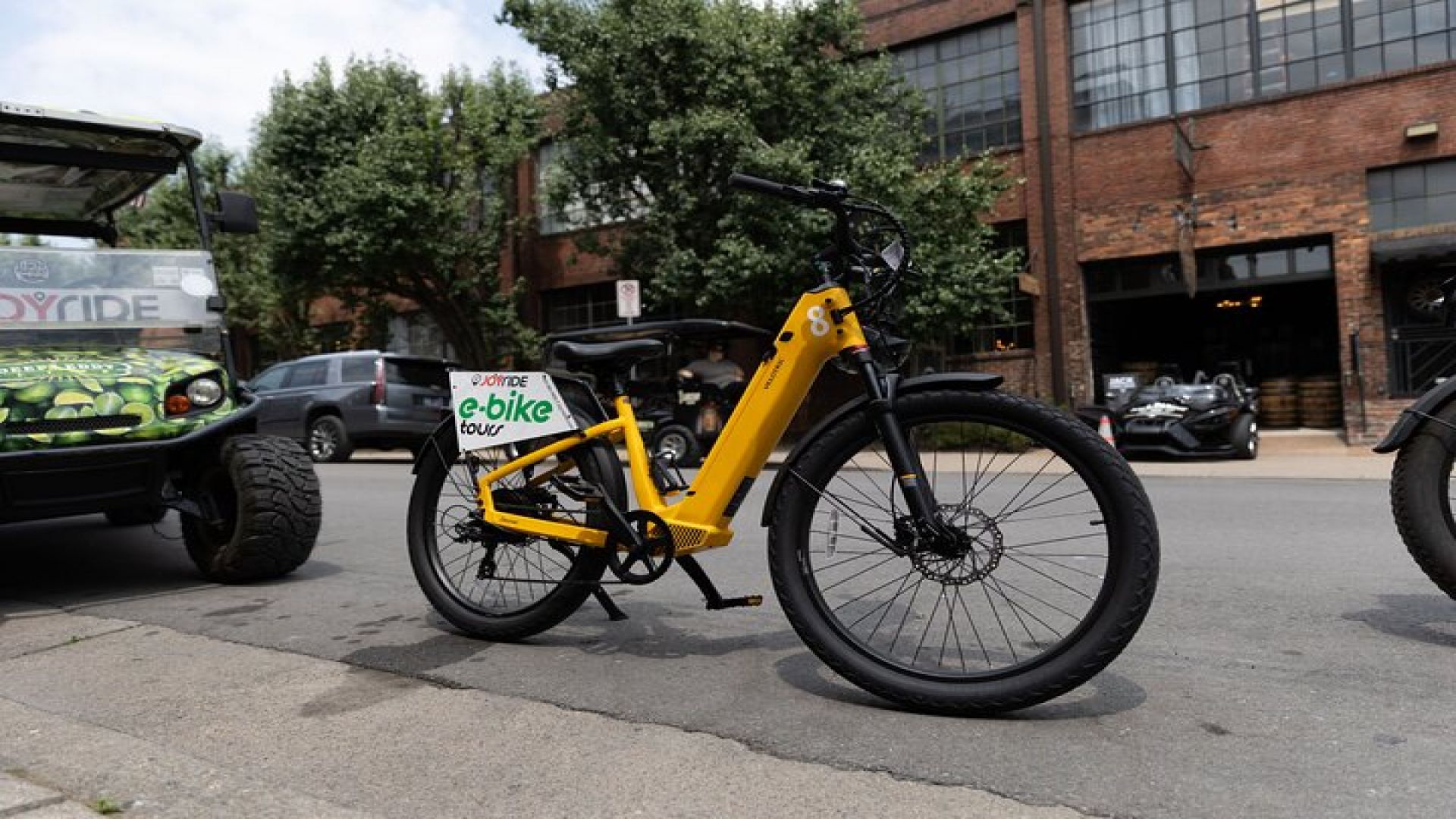 2-Hour Guided E-Bicycle Sightseeing Tour of Nashville