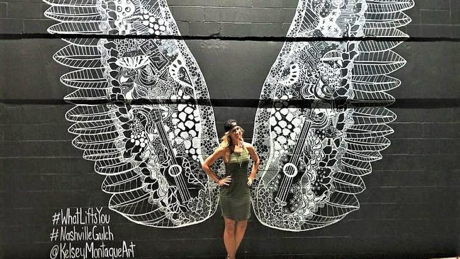 3-in-1 Combo: City, Murals & Distillery Tour