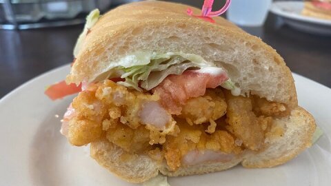 New Orleans Food Walking Tour of the French Quarter with Small-Group Option