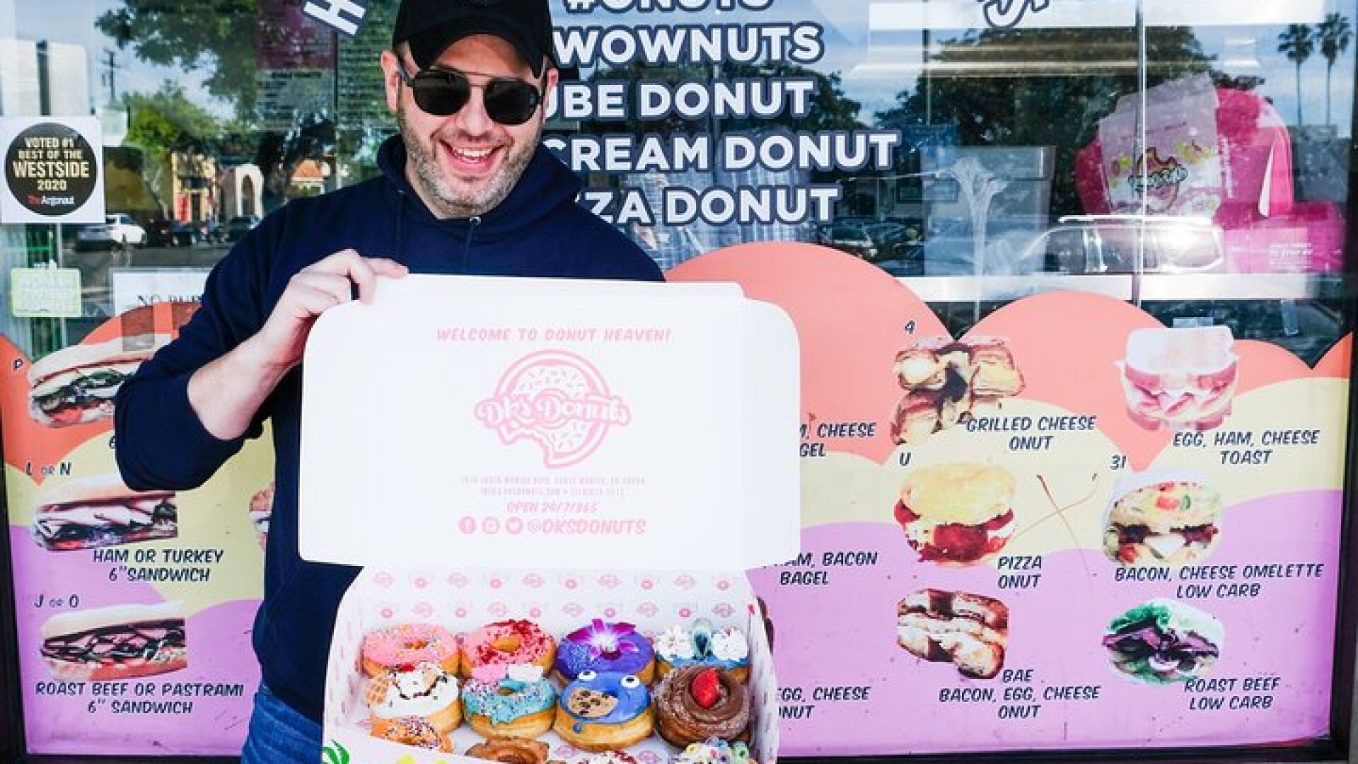 Santa Monica Delicious Donut Adventure and Walking Food Tour