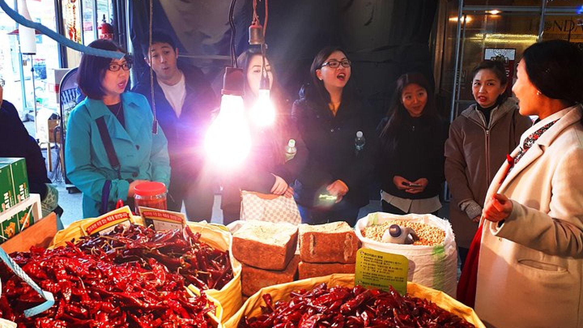Local Home Korean Cooking Class & Market Adventure in Seoul