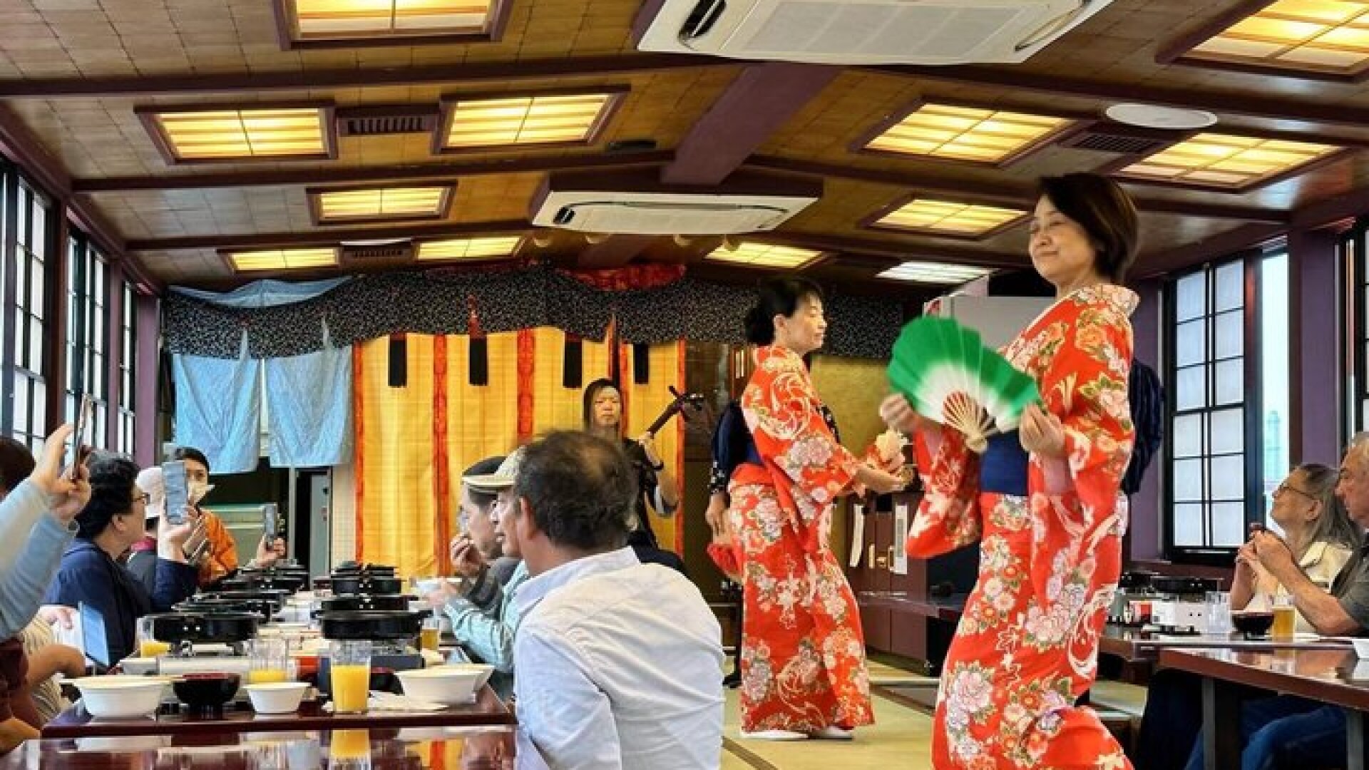 Tokyo Yakatabune Cruise: 400yr Edo Tradition & Odaiba Route