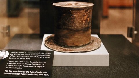 Smithsonian Museum of American History Exclusive Guided Tour