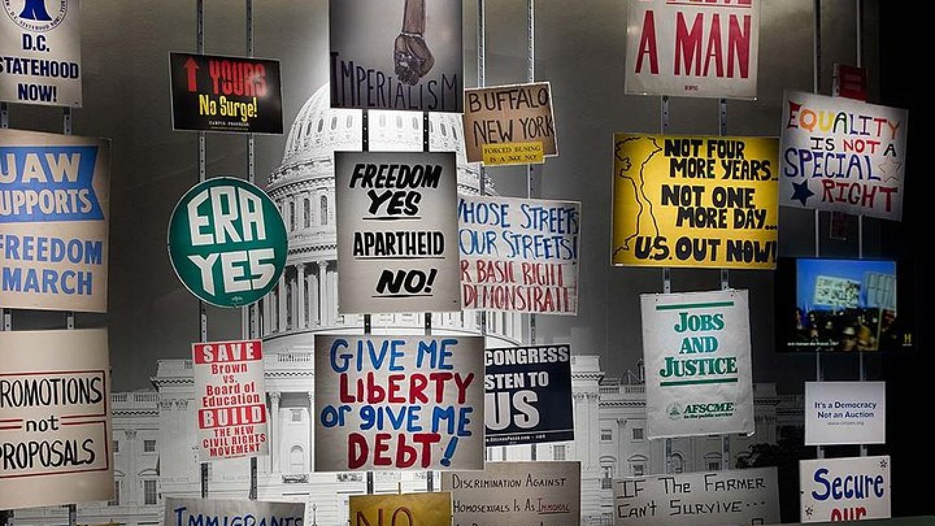 Smithsonian Museum of American History Exclusive Guided Tour