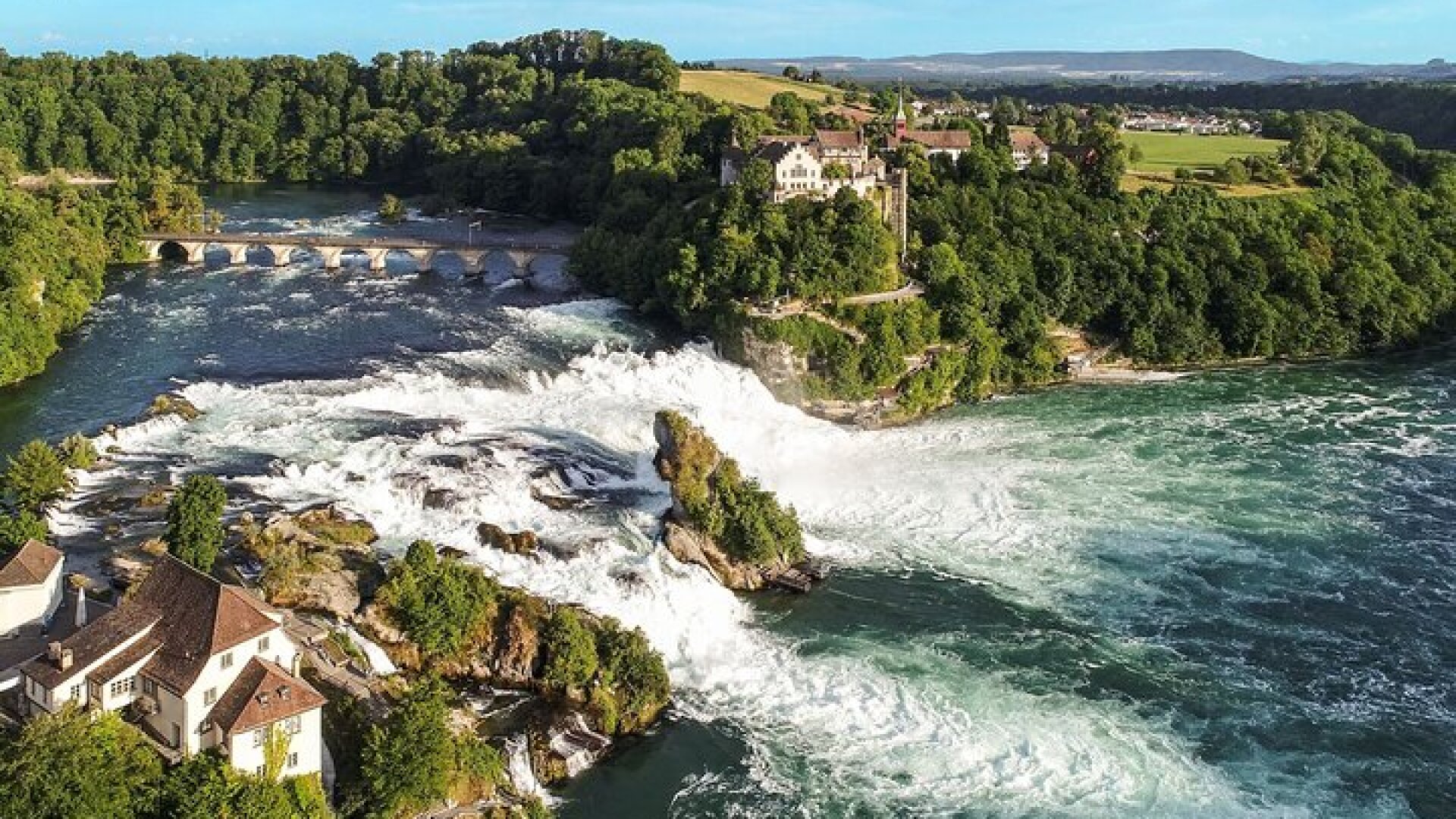 Morning group tour to Rhine falls 