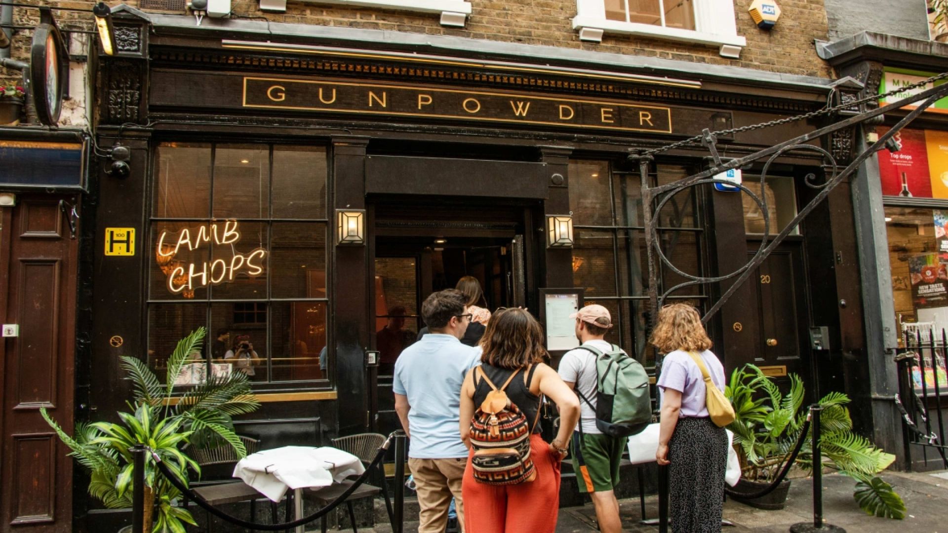 Eating London: Twilight Soho VIP Food & Drinks Tour
