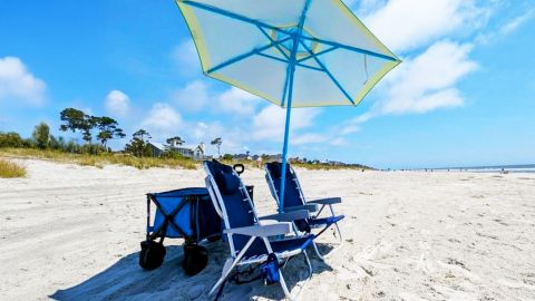 2 Beach Chair & Umbrella Package