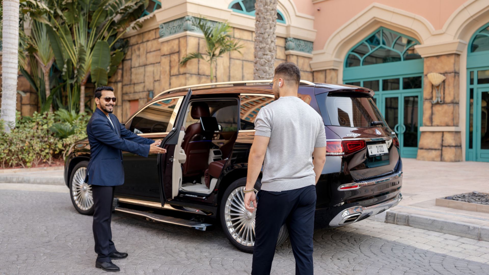 Luxury City Tour with Private Chauffeur