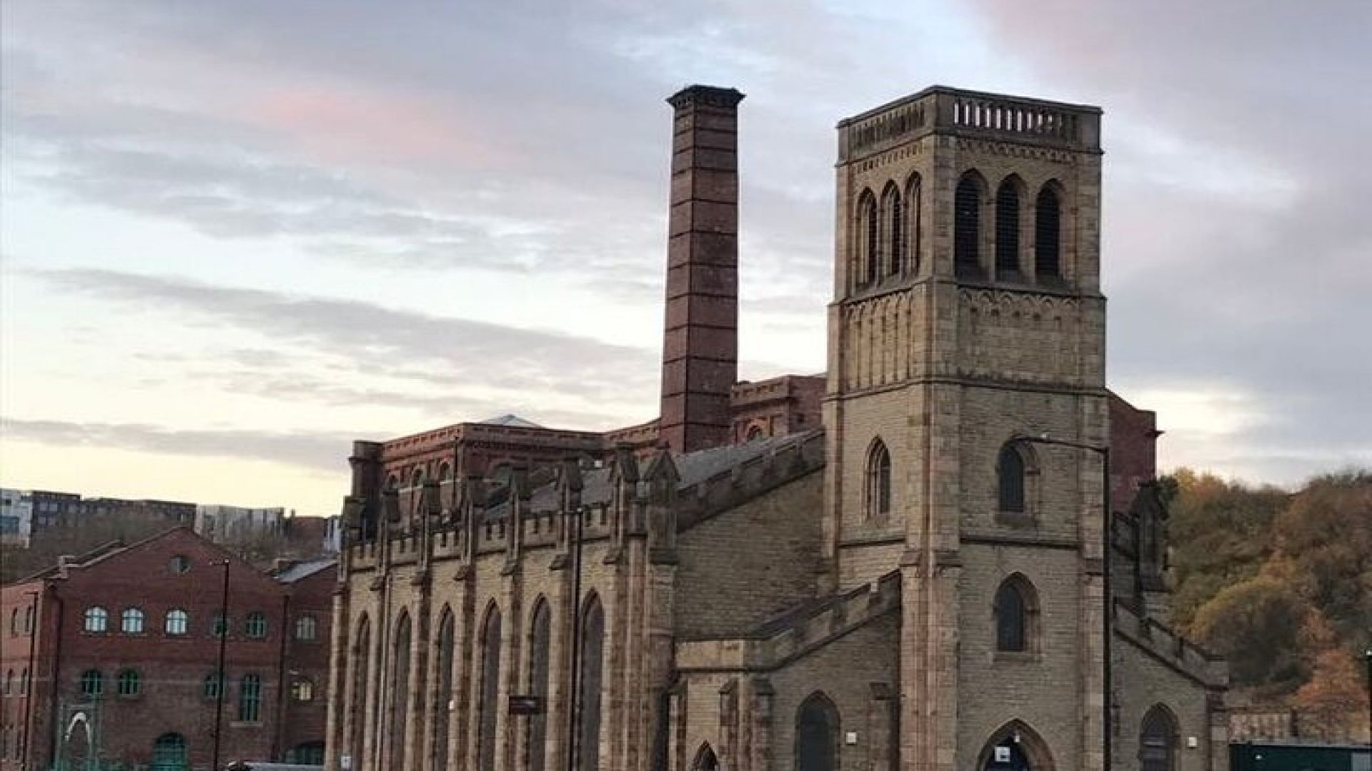 Immersive Murder Mystery in Sheffield - Outdoor Escape Experience