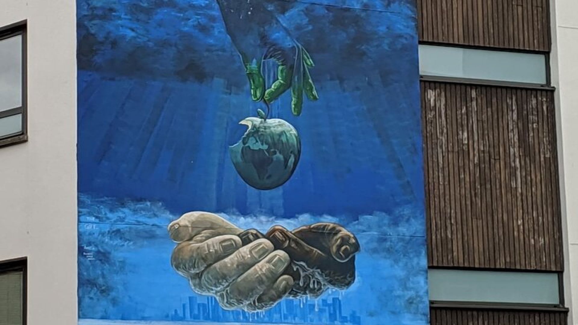 Interactive Treasure Hunt of Bristol\'s Secrets