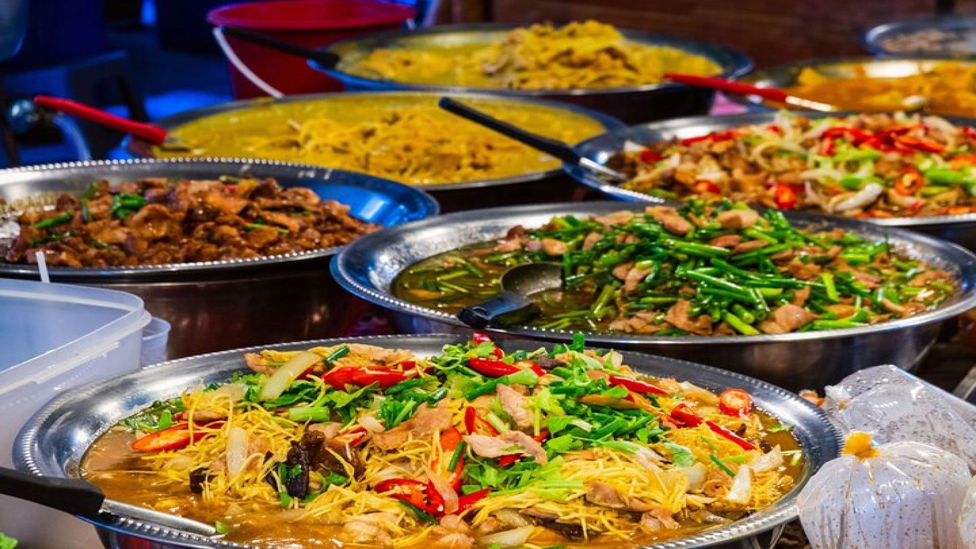 Singapore Best Private Food Tour With An official Local Guide