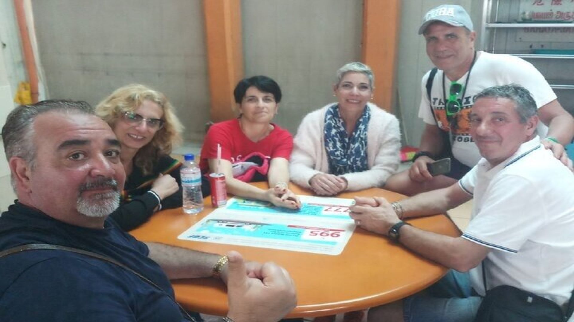 Singapore Street Food Walking Tour With A Licensed Guide