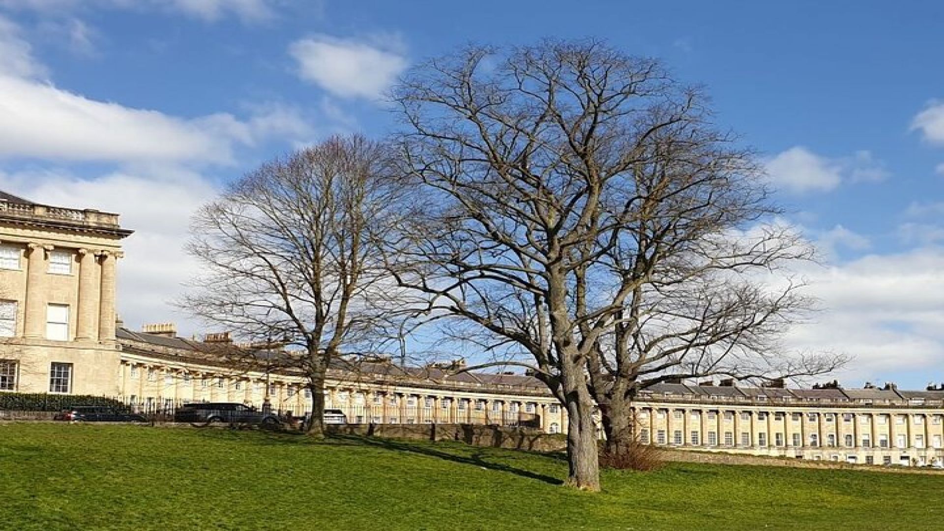 The Splendour of Georgian and Victorian Era Bath: A Self-Guided Audio Tour