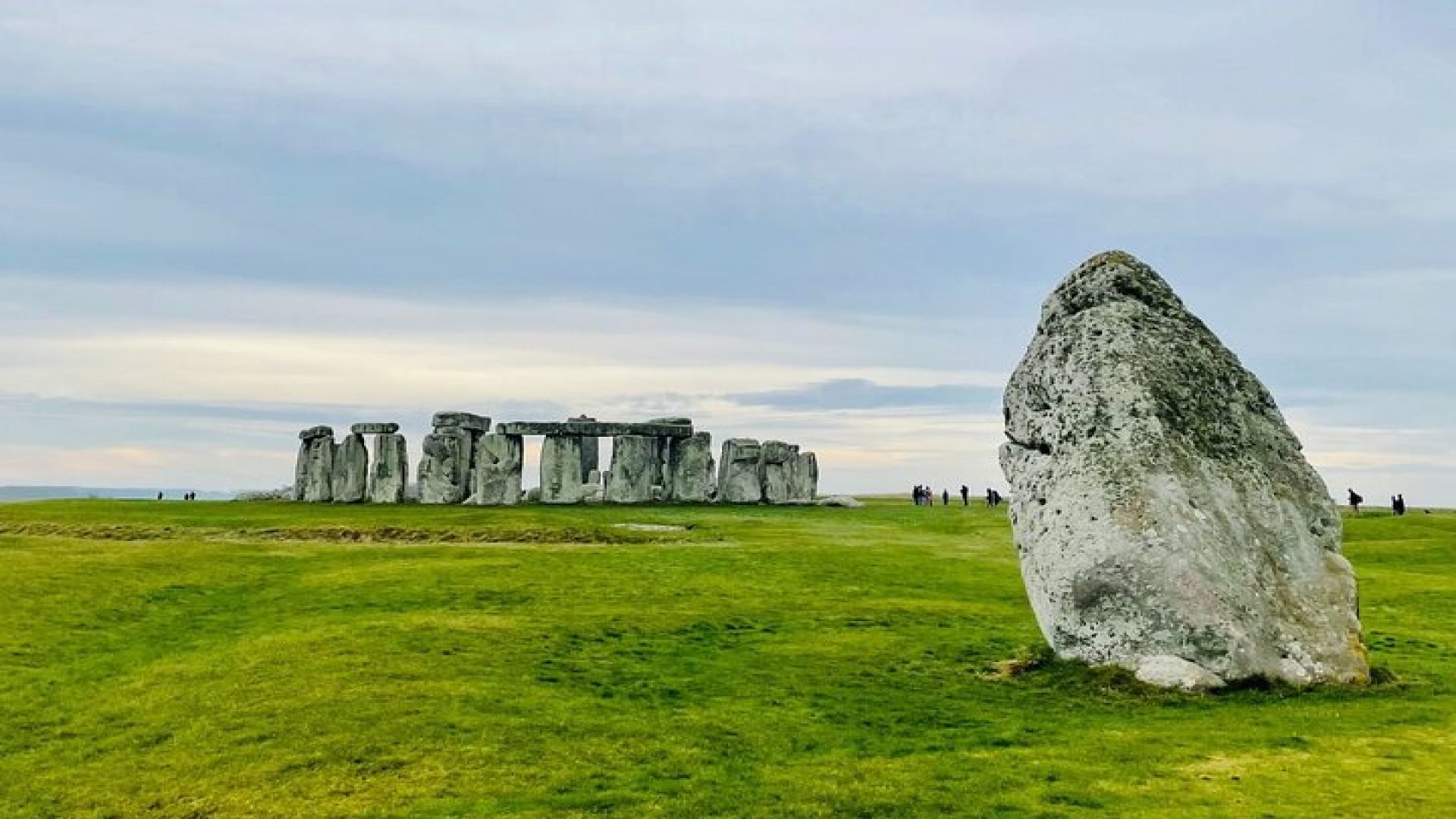 Secrets of Stonehenge Private Half-Day Tour from Bath