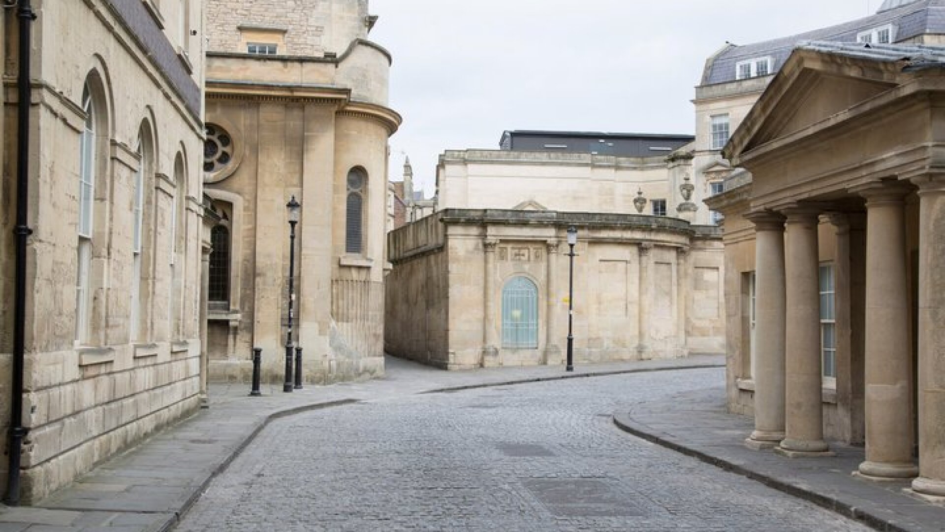 Private Walking Tour in Bath: Historic Gems & Architecture