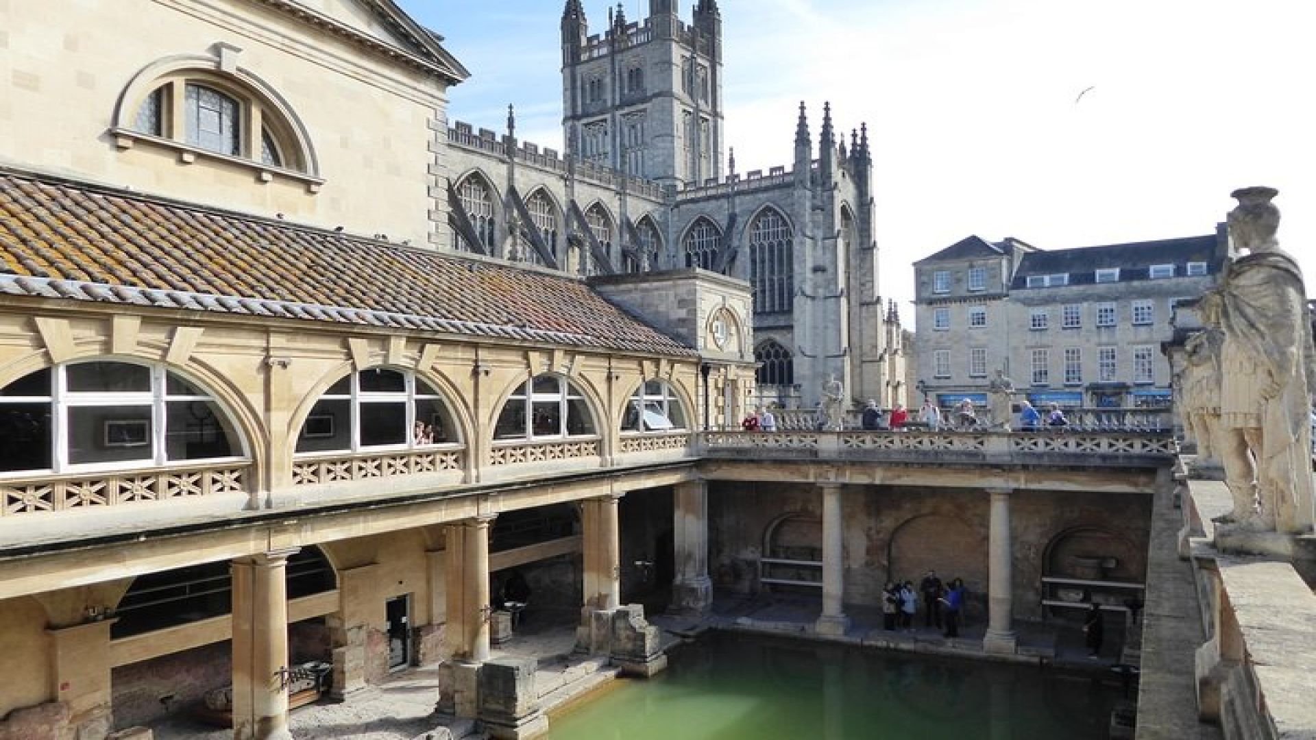 2 Day Stonehenge and Bath Tour with Overnight Stay in Bath