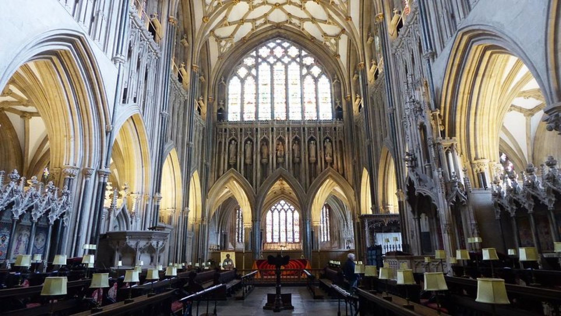 Wells, Cheddar Cheese and Cheddar Gorge - Private Day Trip from Bath