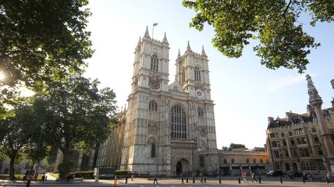 Royal London Tour with Westminster Abbey Visit & Afternoon Tea