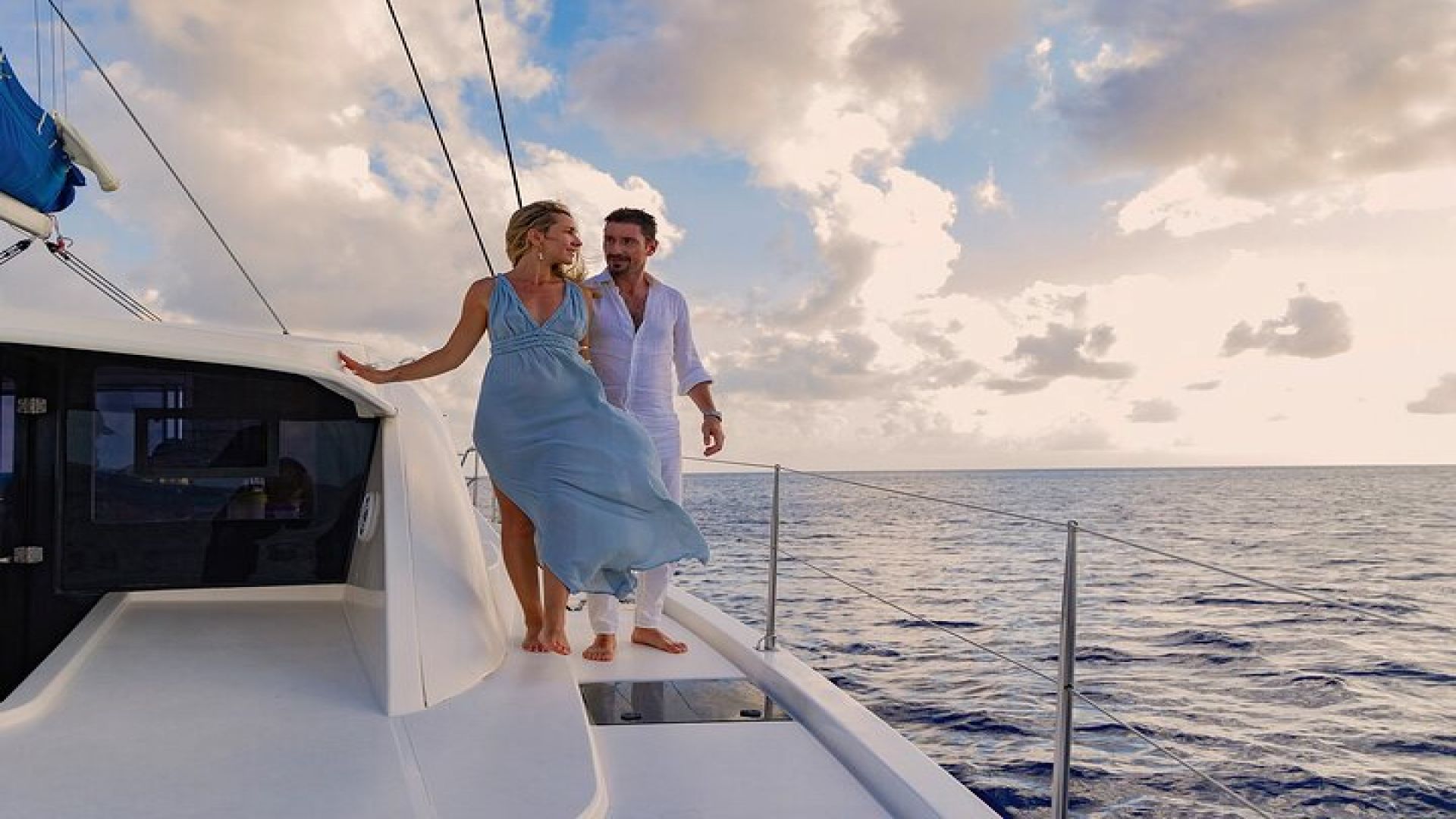 Riviera Maya Luxury Sunset Sailing plus Light Dinner and Open Bar