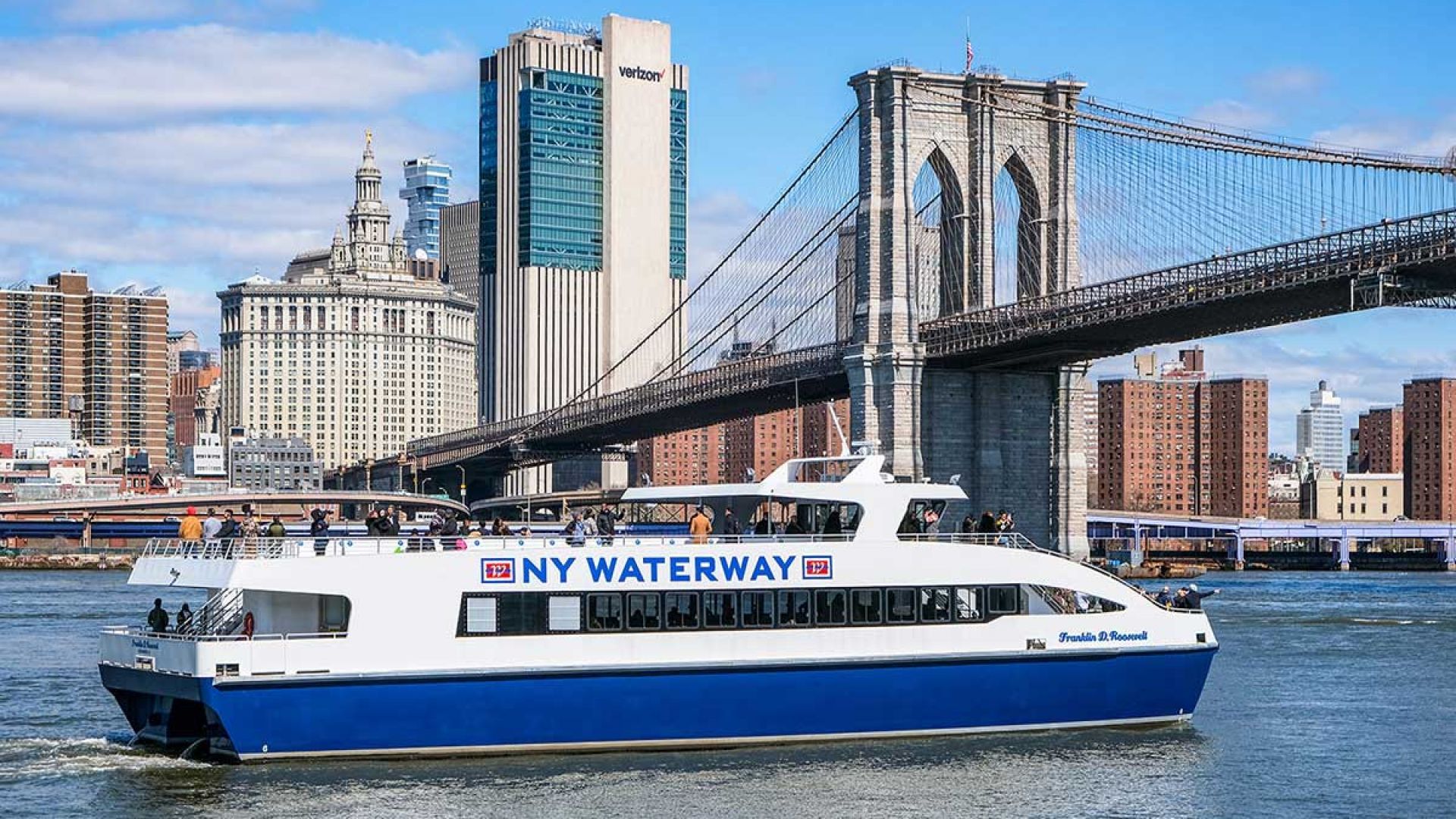 NY Waterway Harbor Tour - 80 Min