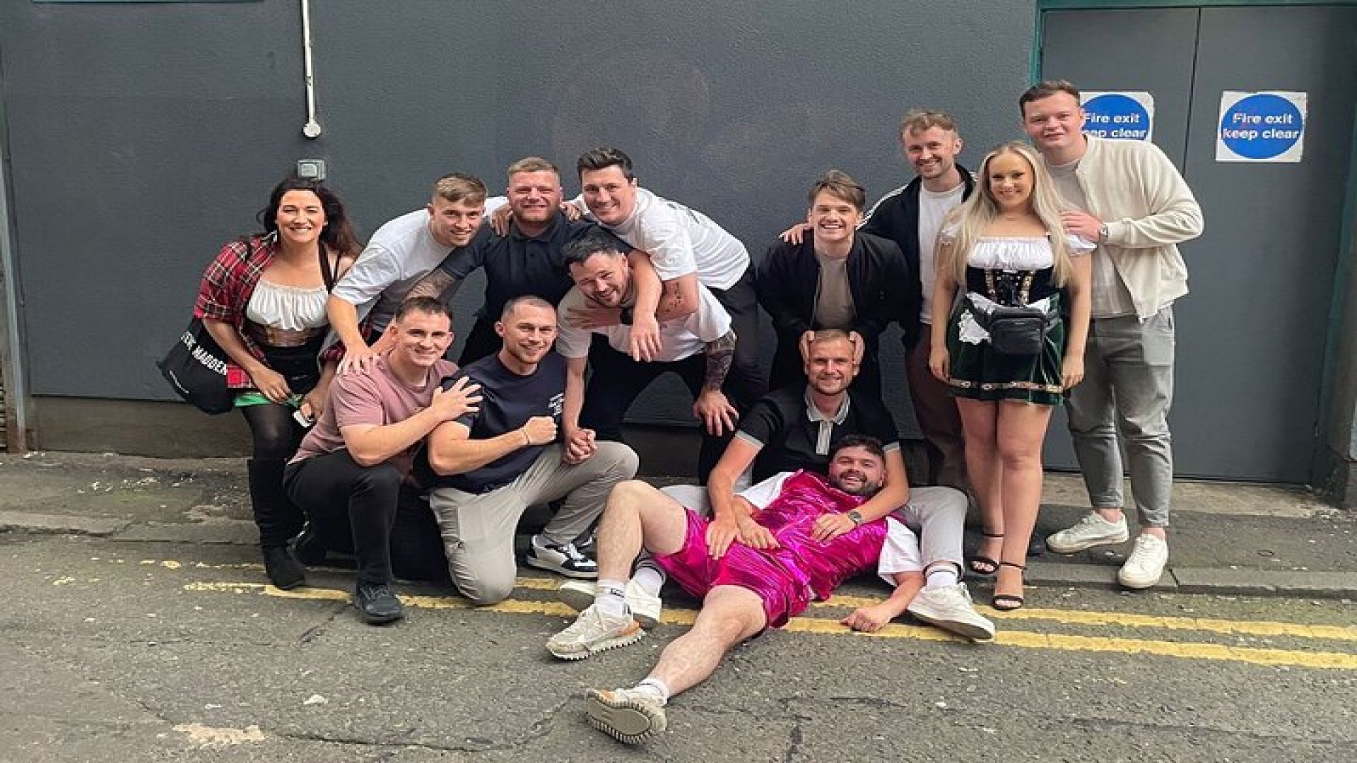 Beer Babe Bar Crawl in London