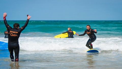 Beginner\'s Surf Experience in Newquay 