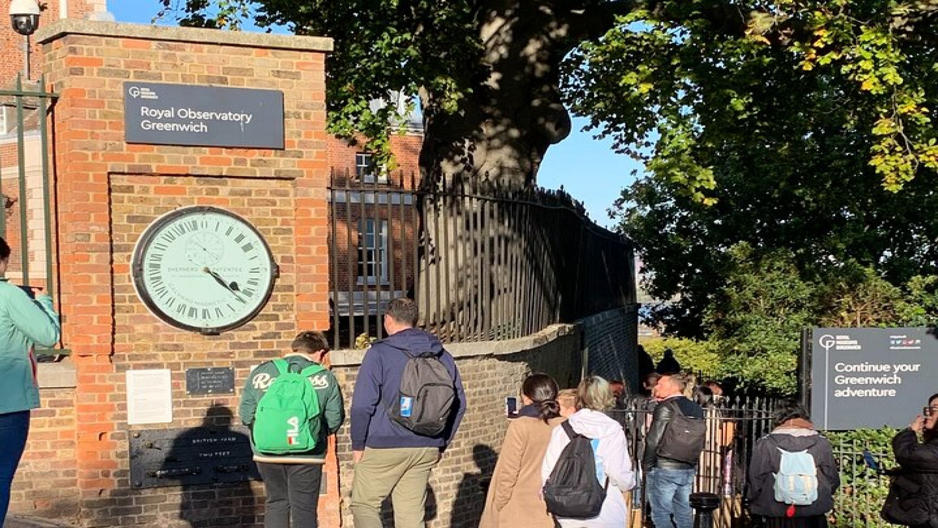 Full-Day Royal and Maritime Greenwich Tour including Lunch