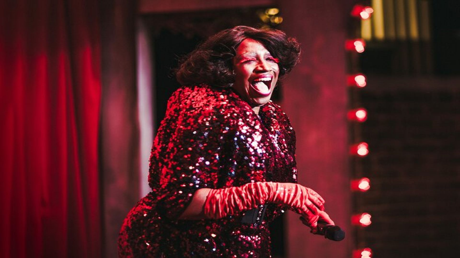 International Stand Up Comedy Show in Covent Garden