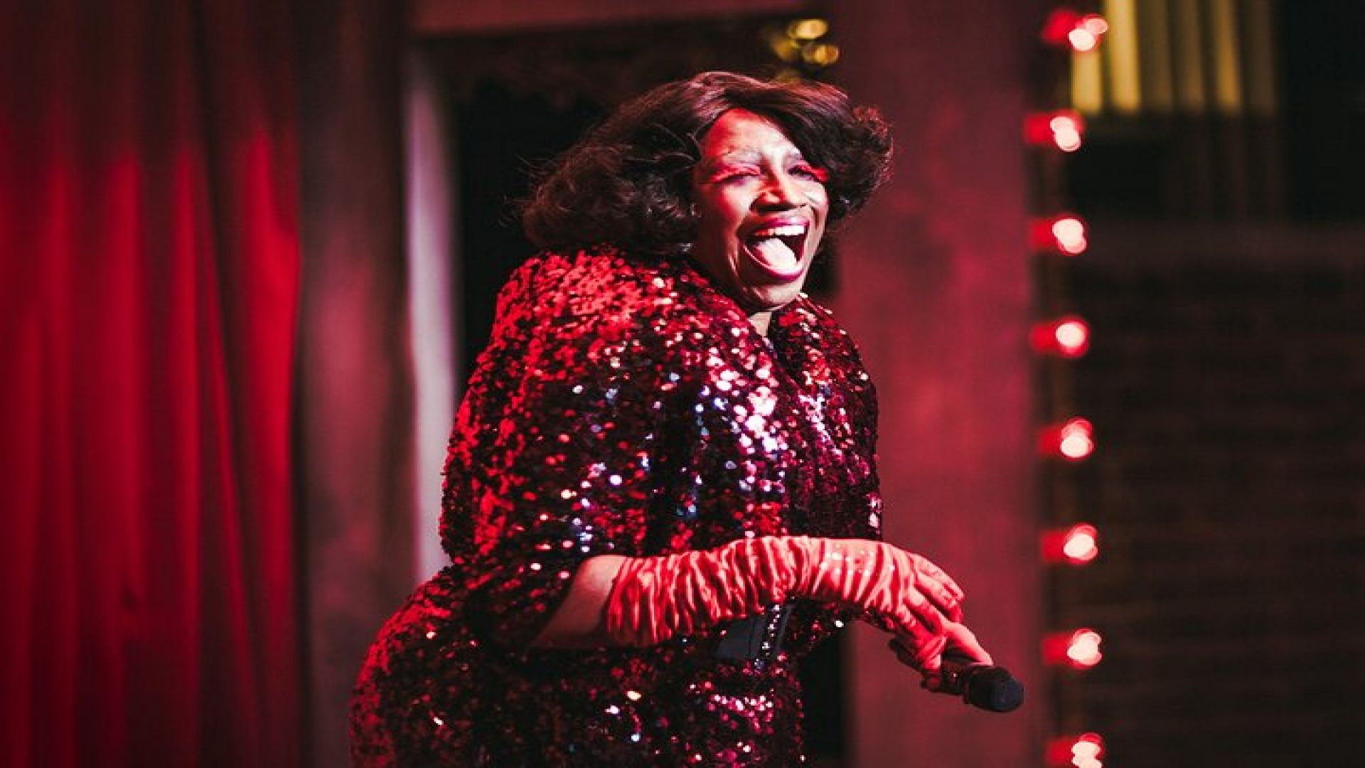 International Stand Up Comedy Show & Dinner (Côte), Covent Garden