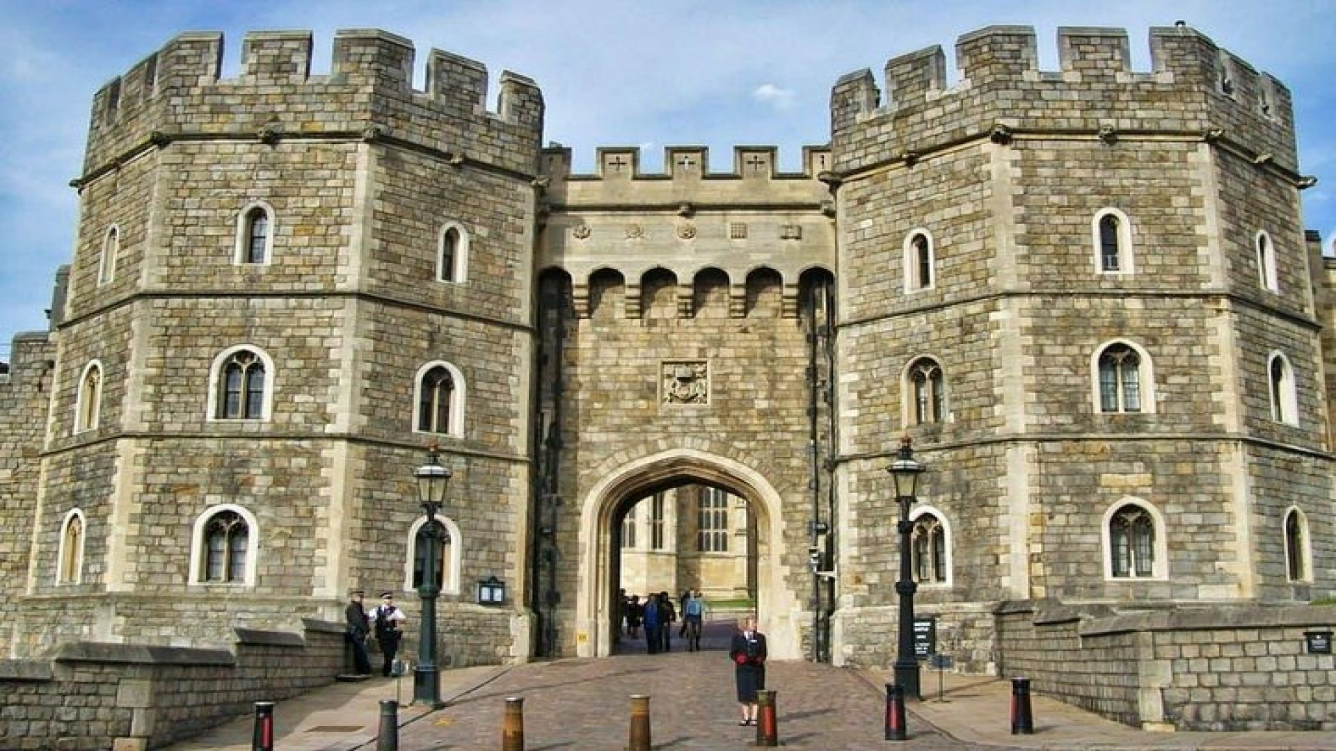 LEGOLAND® and Windsor Castle Independent Full Day Private Tour