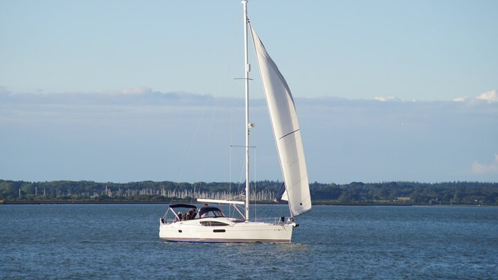 Luxury Sailing Experience Day with Champagne and Lunch or Dinner