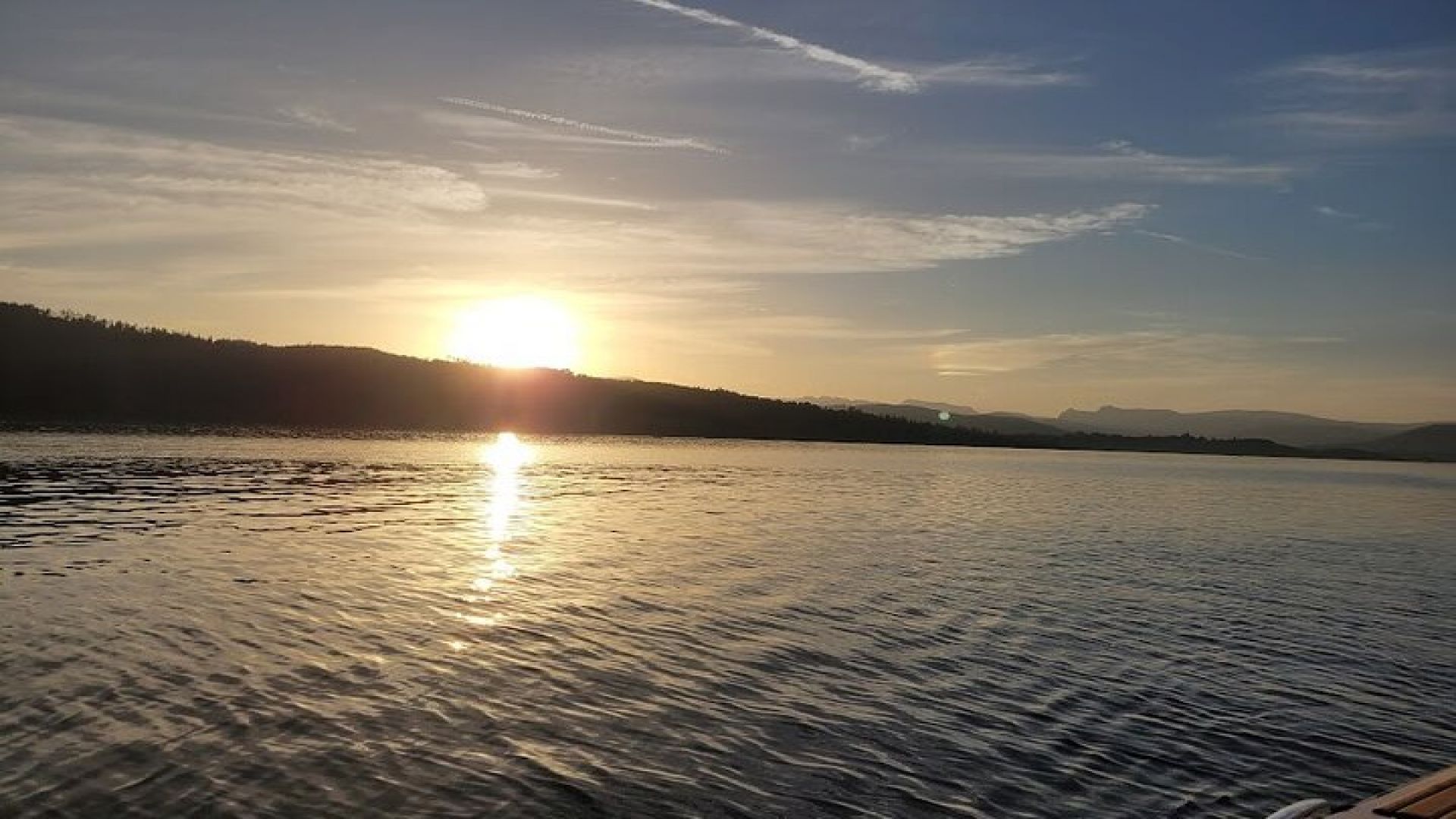 Private Sail and Dine Experience on Lake Windermere