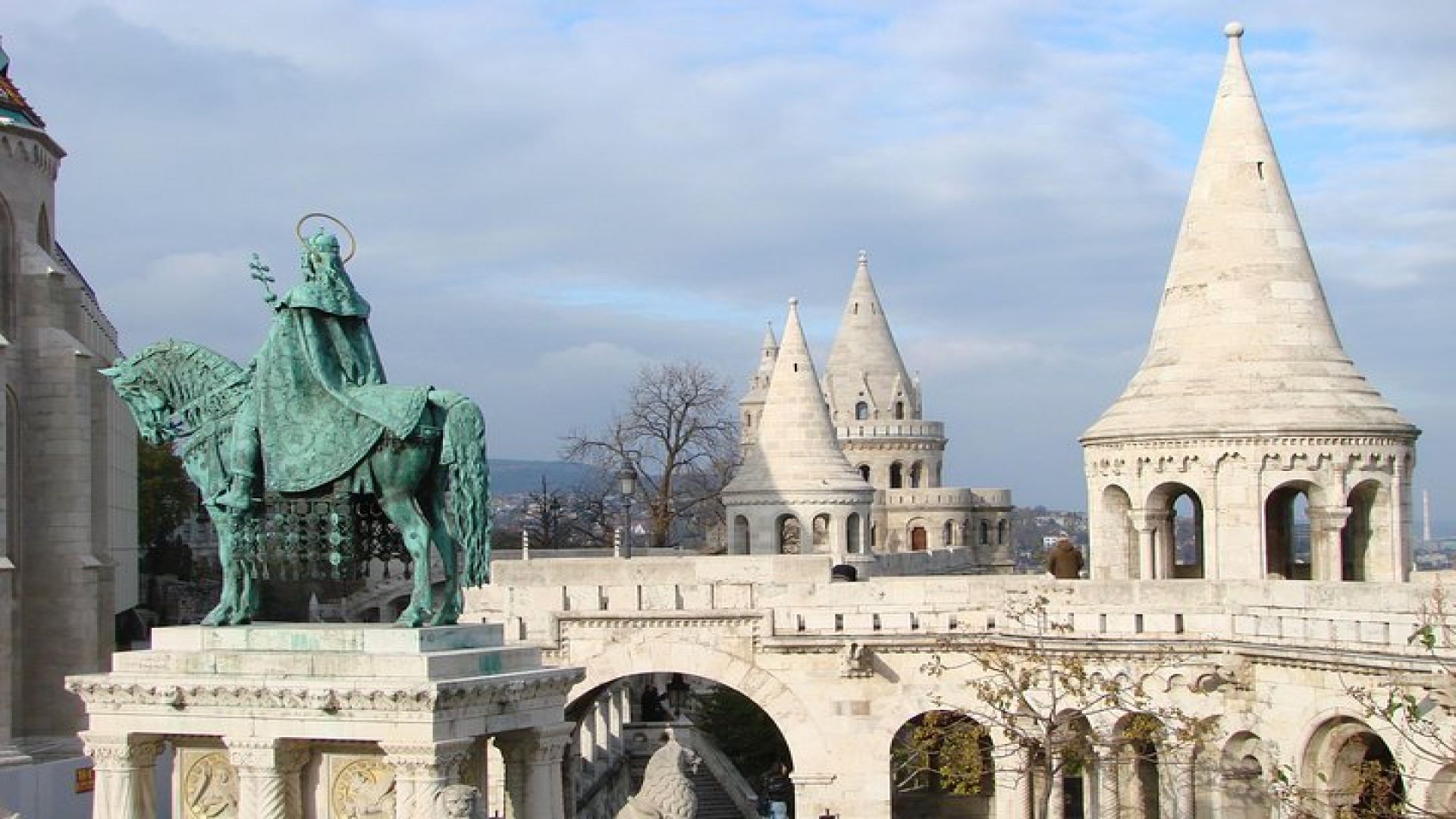 Private Full Day City Tour of Budapest with private guide and Hotel Pick-Up