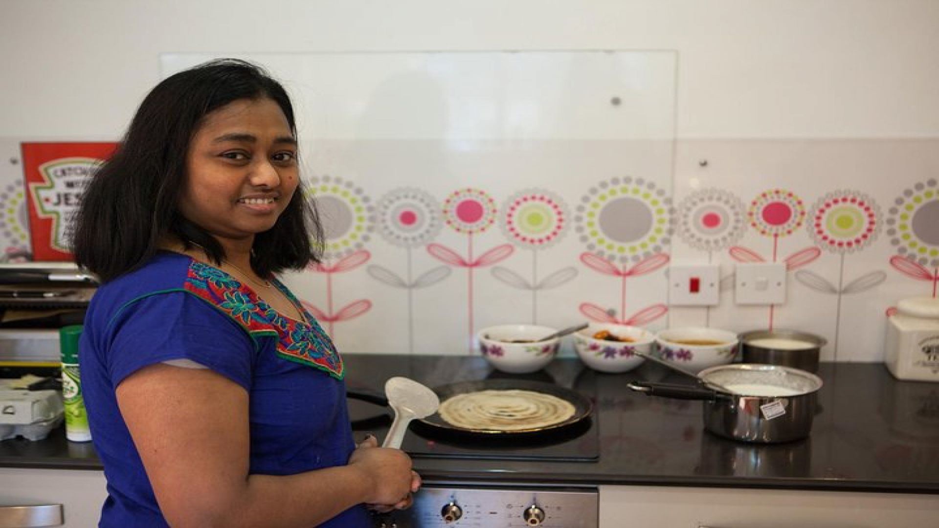 Private South Indian Home Cooking Class in London with a Local
