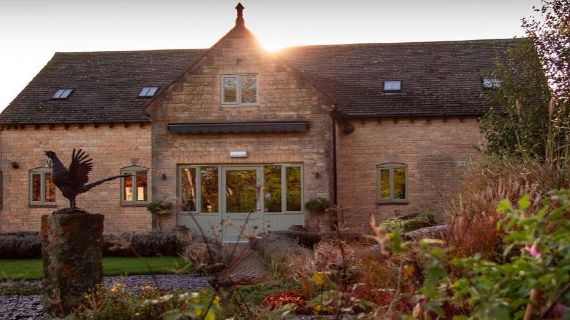 Whisky and Gin Private Tour in the Cotswolds with Driver Guide