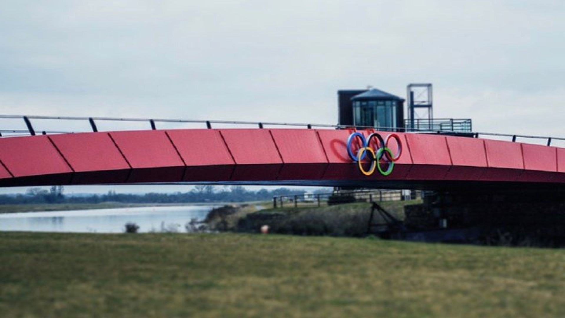 Windsor and Thames Valley Bike Tour