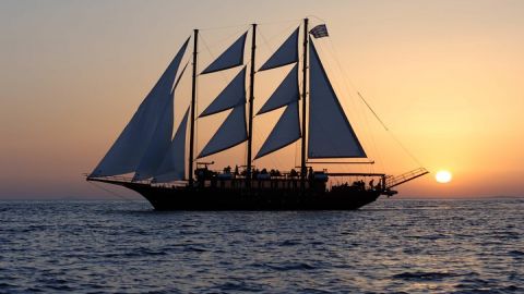 Santorini Caldera Sunset Sailing Cruise with Dinner and Wine