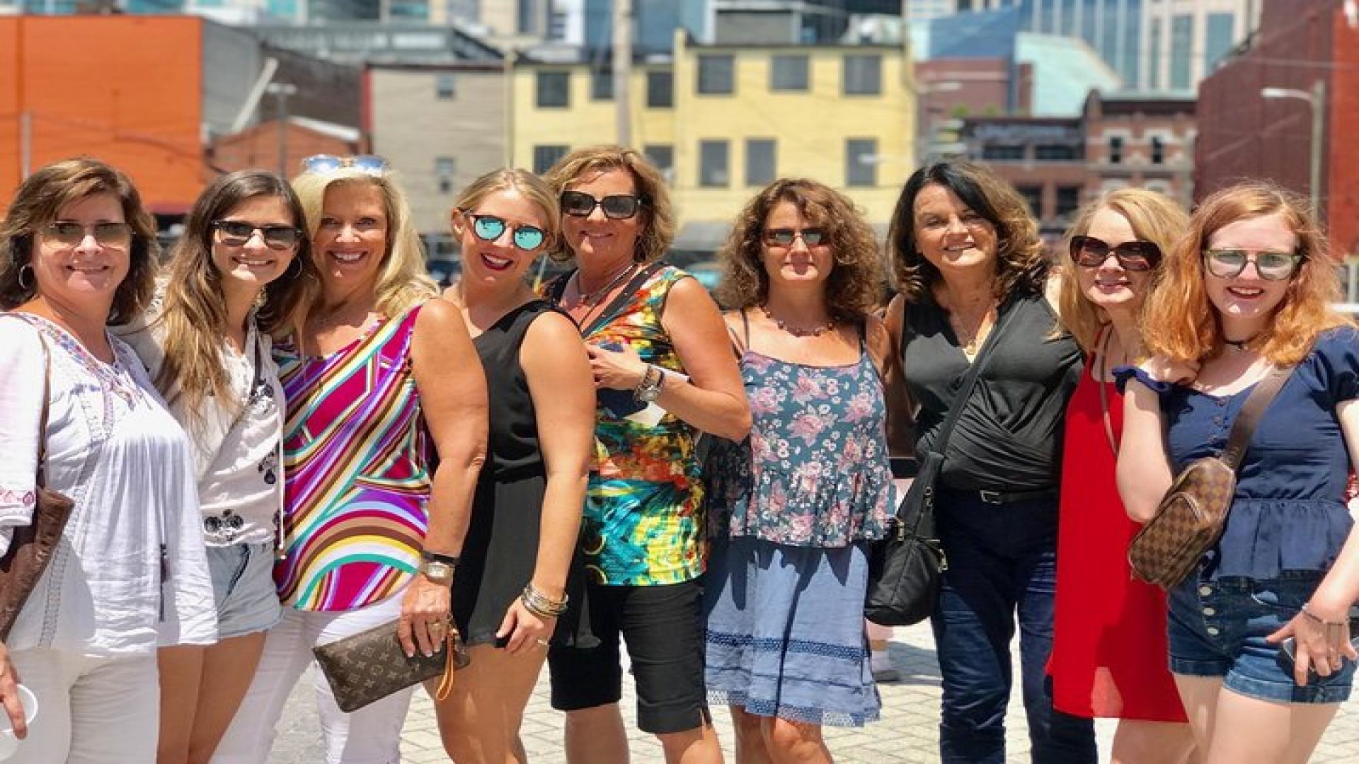 Walking Food & Drink Tour of Downtown Nashville