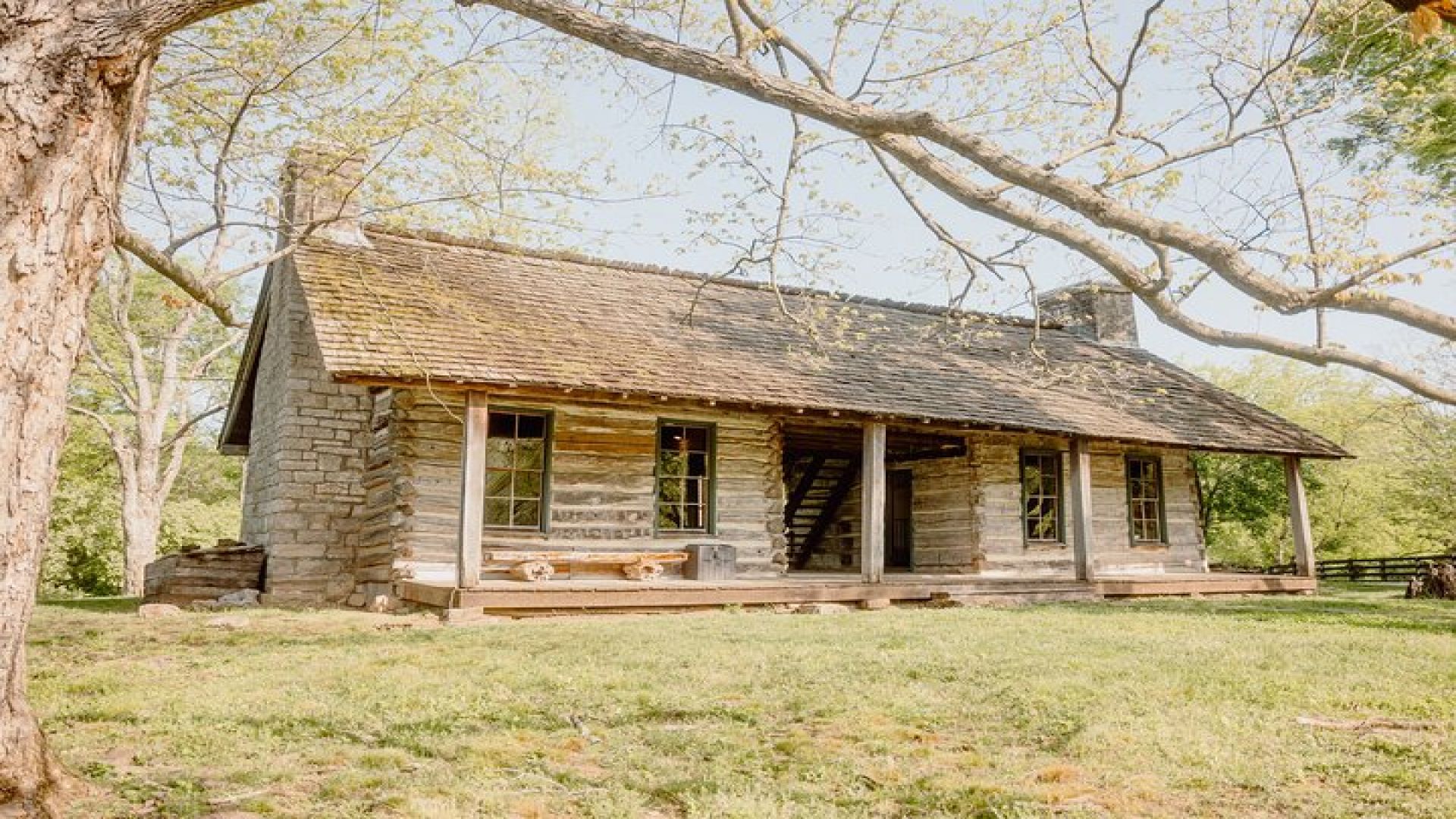Journey to Jubilee Guided Tour at Belle Meade with Wine Tasting