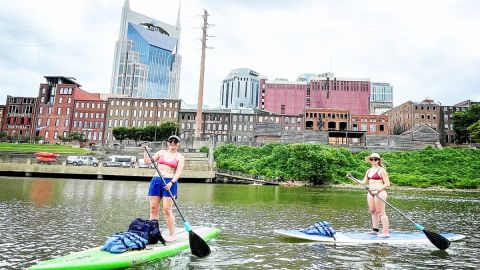 Guided Paddleboard Tour on Cumberland River