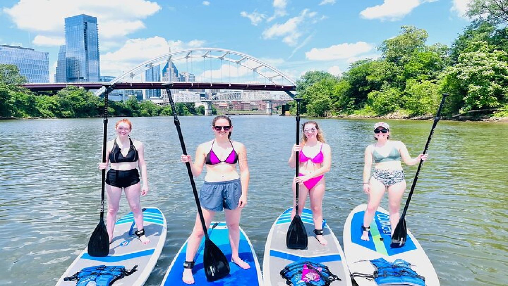 Guided Paddleboard Tour on Cumberland River