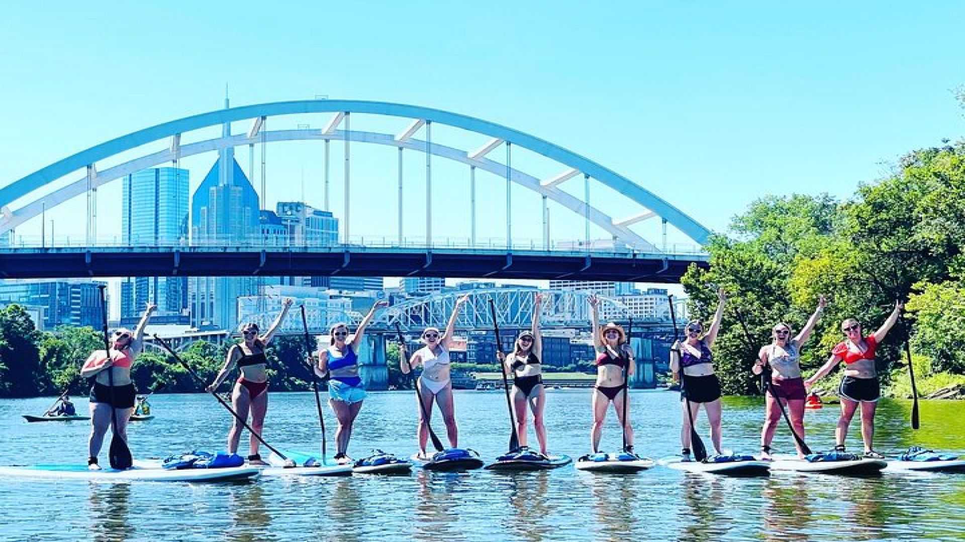 Guided Paddleboard Tour on Cumberland River