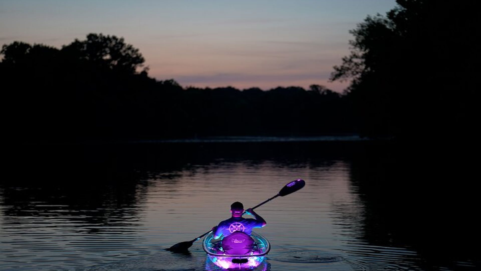 Small Group Clear Kayak Tour of Old Hickory Lake