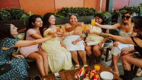 Murals & Mimosas Tour