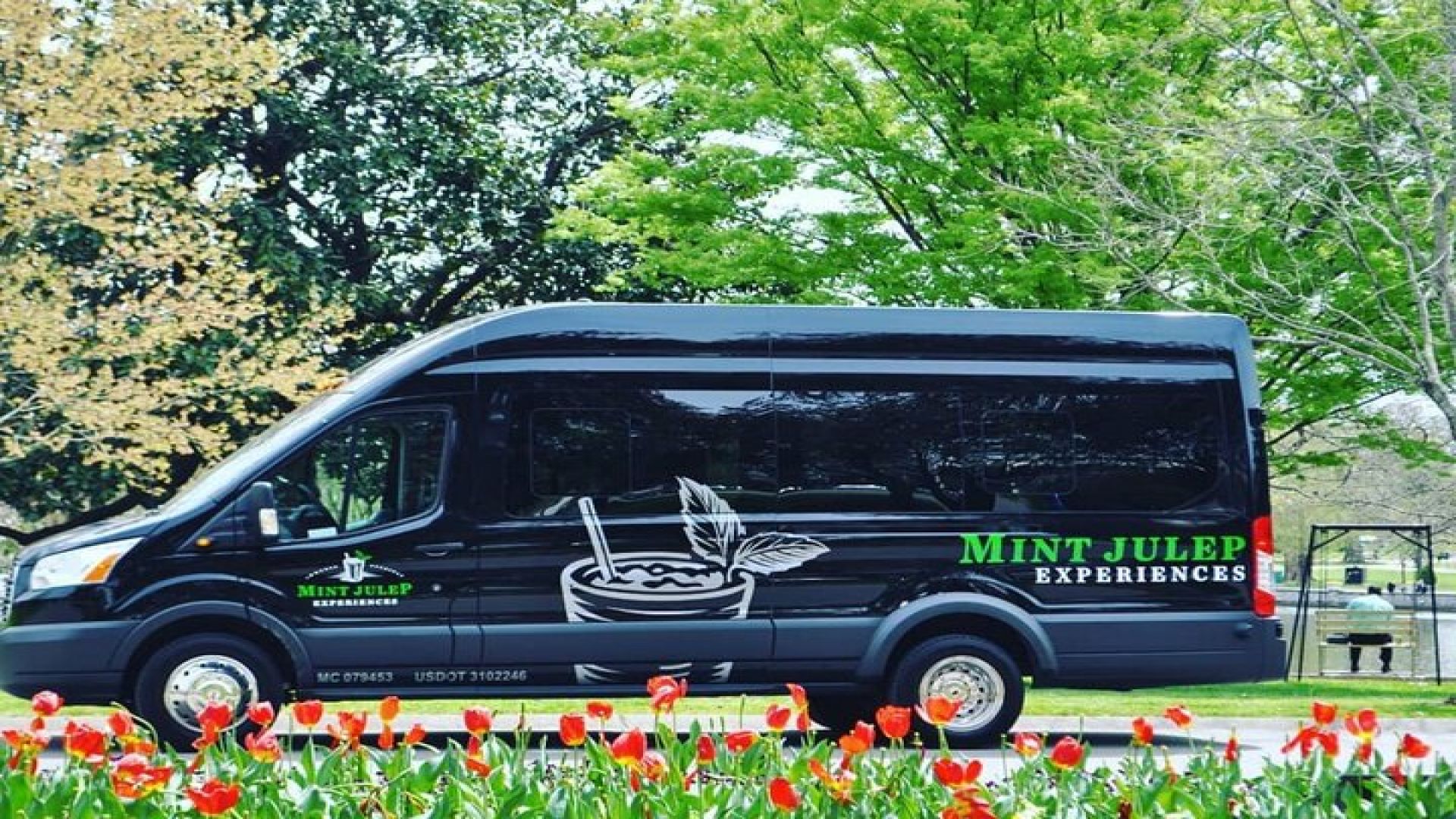 Nashville Hot Chicken & Whiskey Tour