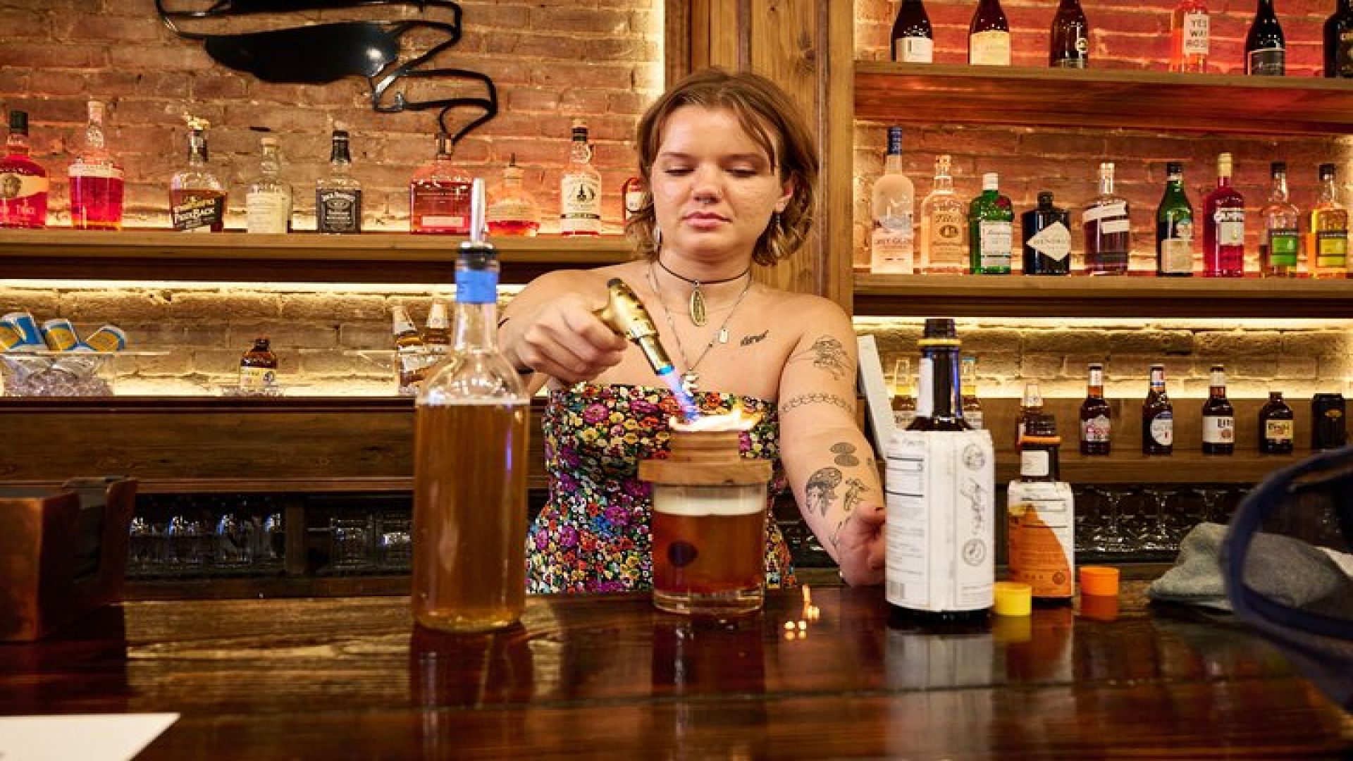 Historically Tipsy: A Music City Pub Crawl with VIP Access!